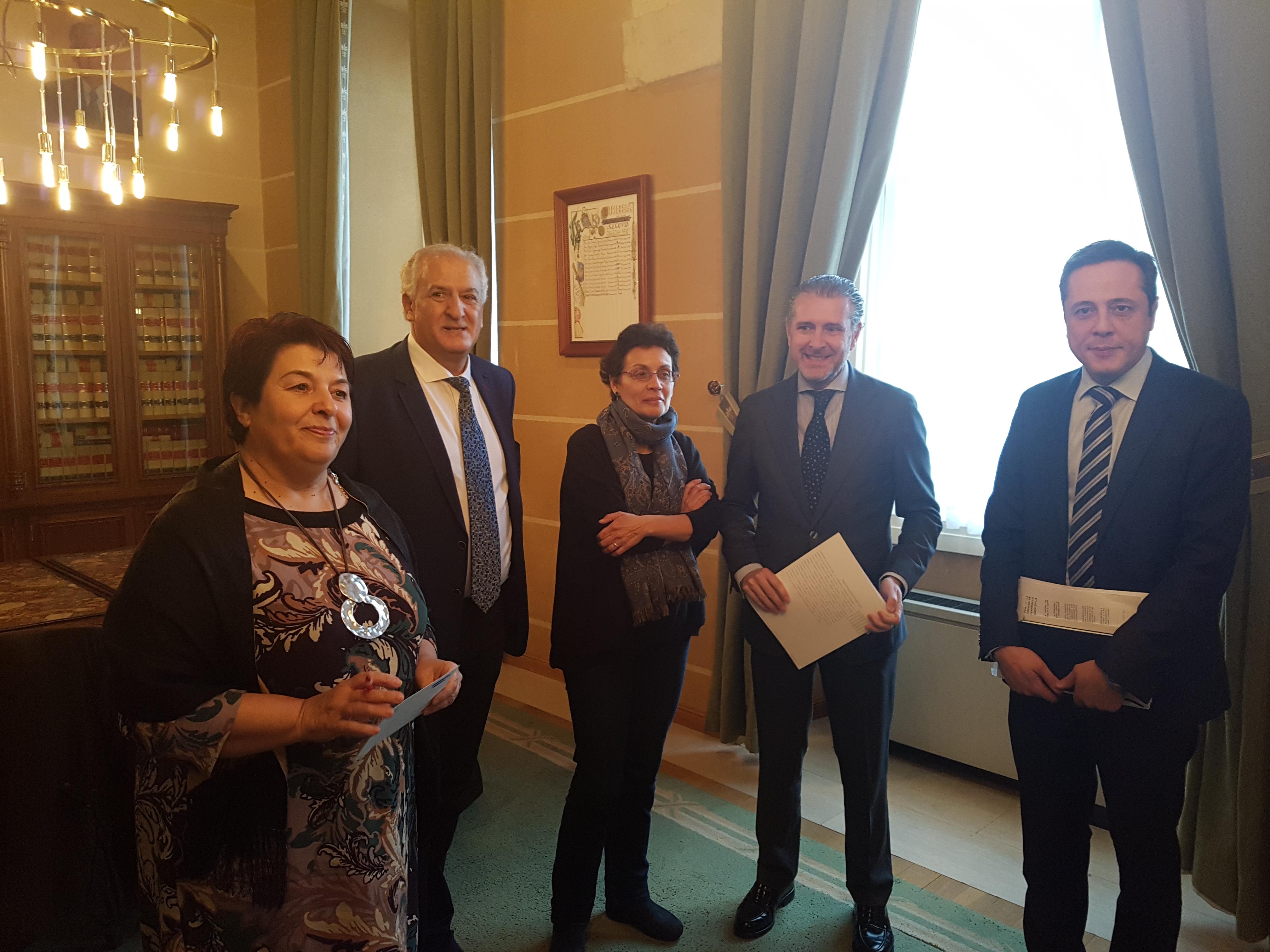 2018-03-19 Convenio FES-Ayuntamiento.jpg