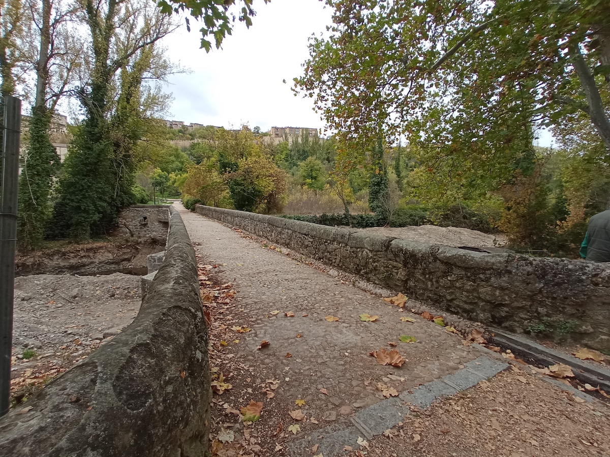  Puente de la Alameda