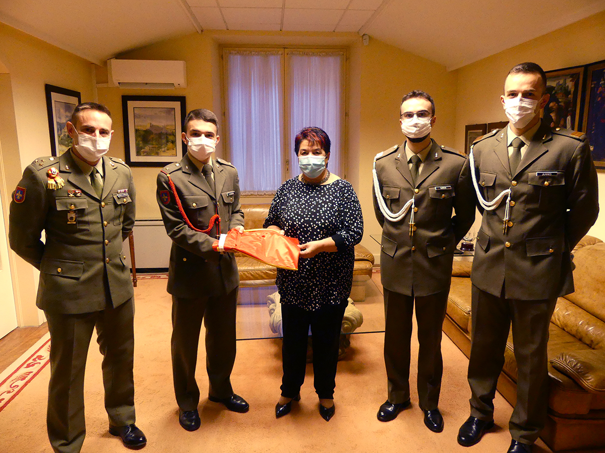 Entrega bandera Academia de Artillería
