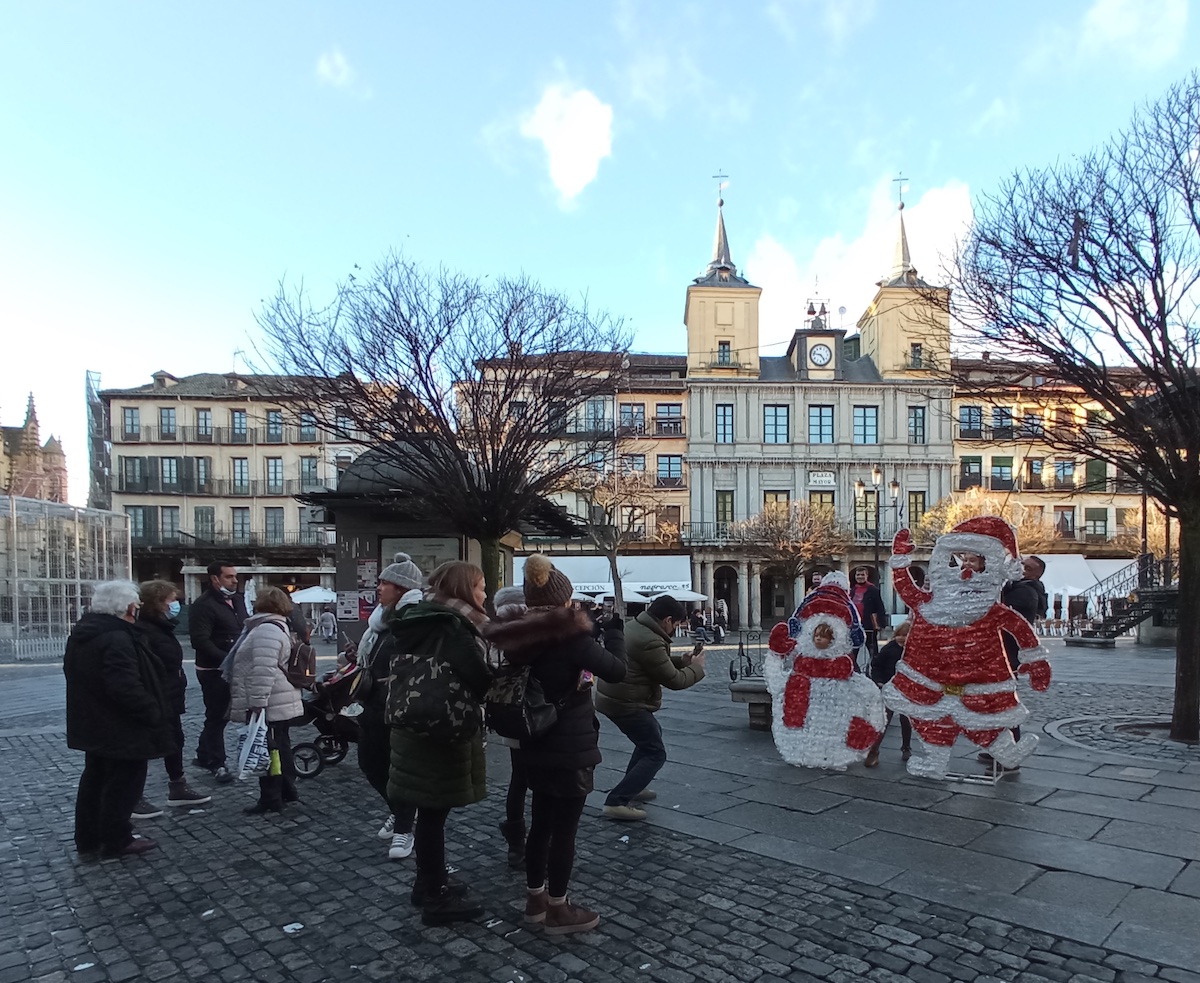 Segovia recupera cifras turísticas prepandémicas en el Puente de la Constitución