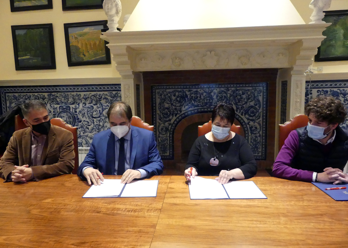 Firma convenio ATICSE