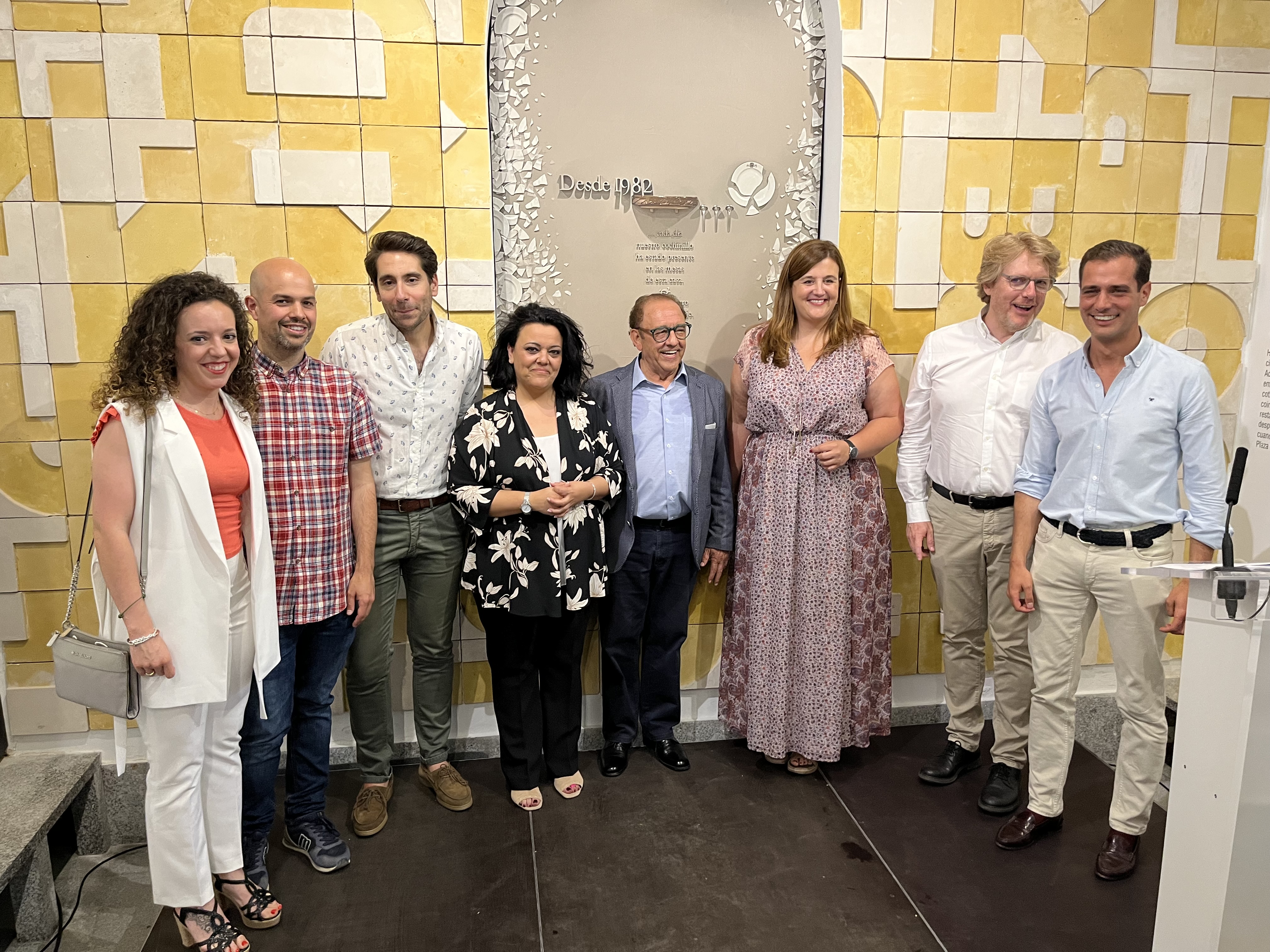  Inauguración exposición Restaurante José María Casa Lectura
