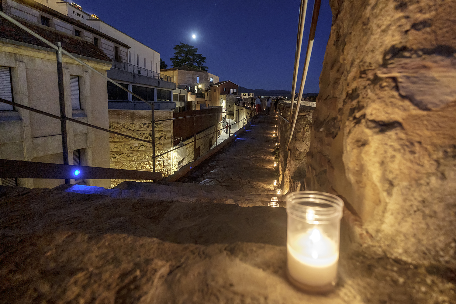 Noche Patrimonio Muralla Arco San Andres