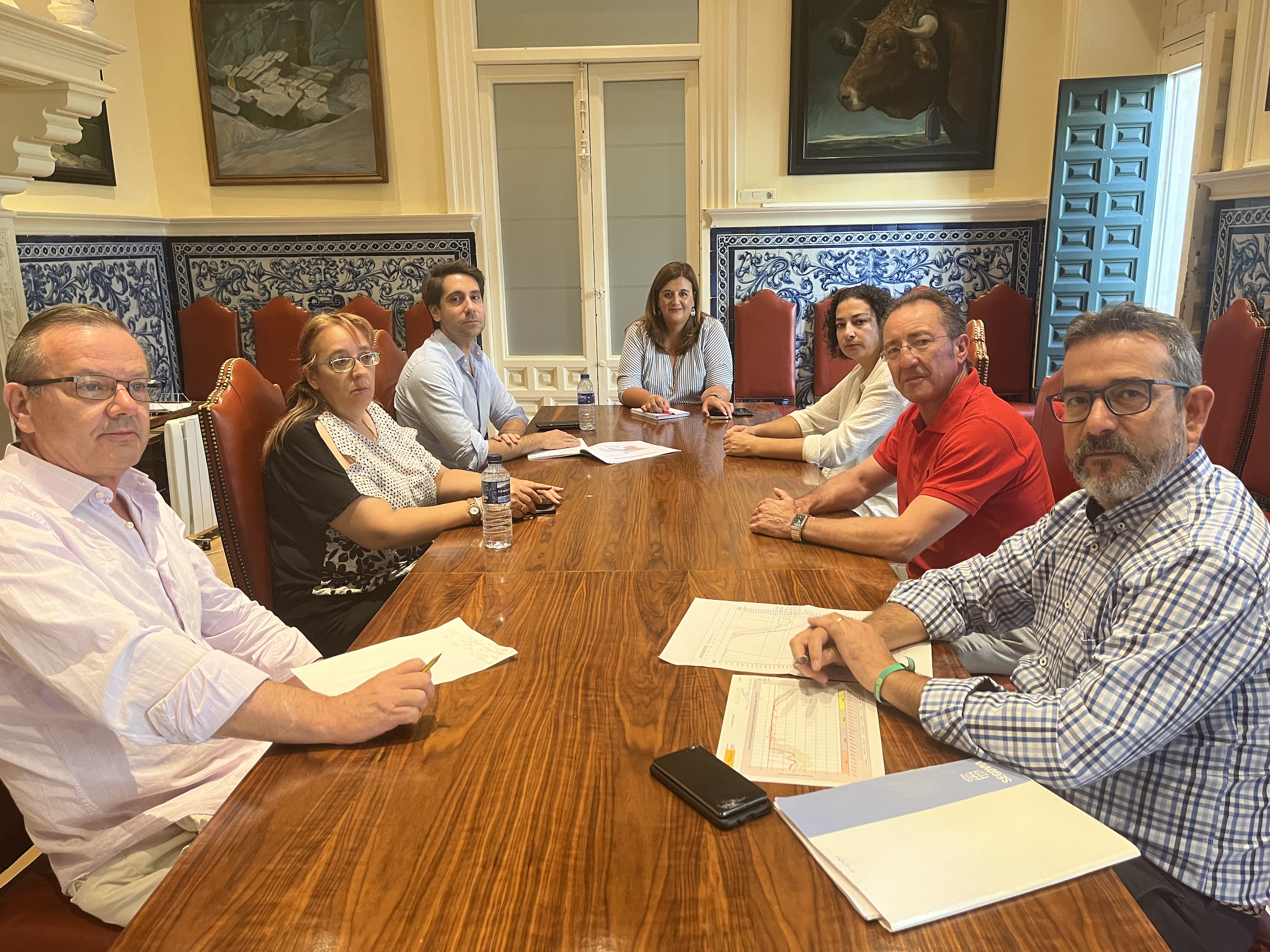 Reunión de la alcaldesa de Segovia con Mancomunidad Atalaya y Mujer Muerta