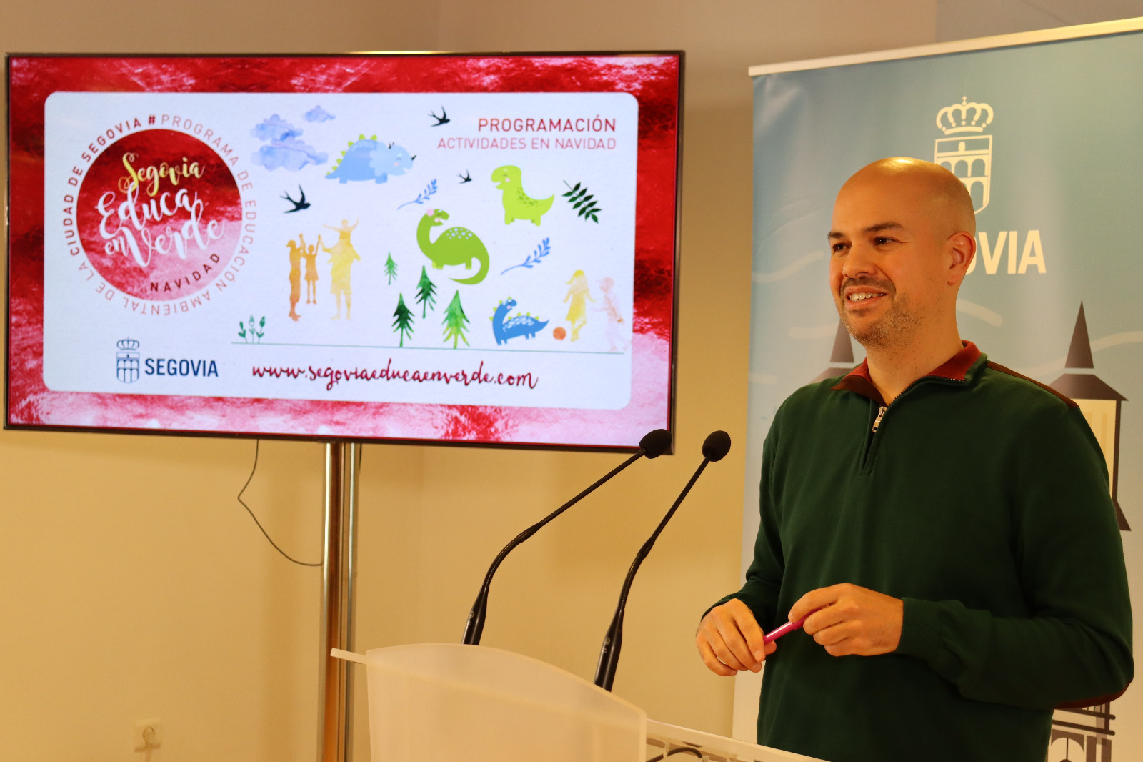 Angel Galindo presenta las actividades navideñas Segovia Educa en Verde