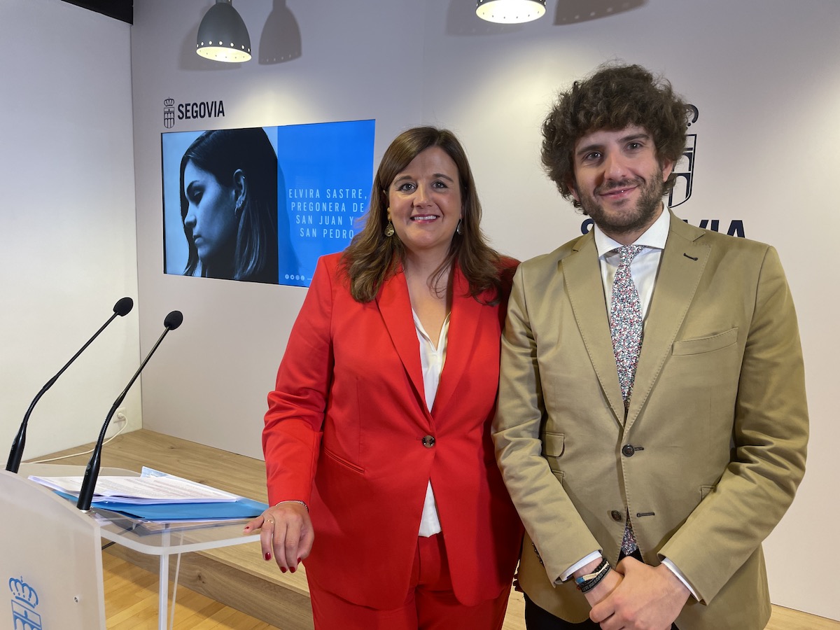 Anuncio de Elvira Sastre como pregonera