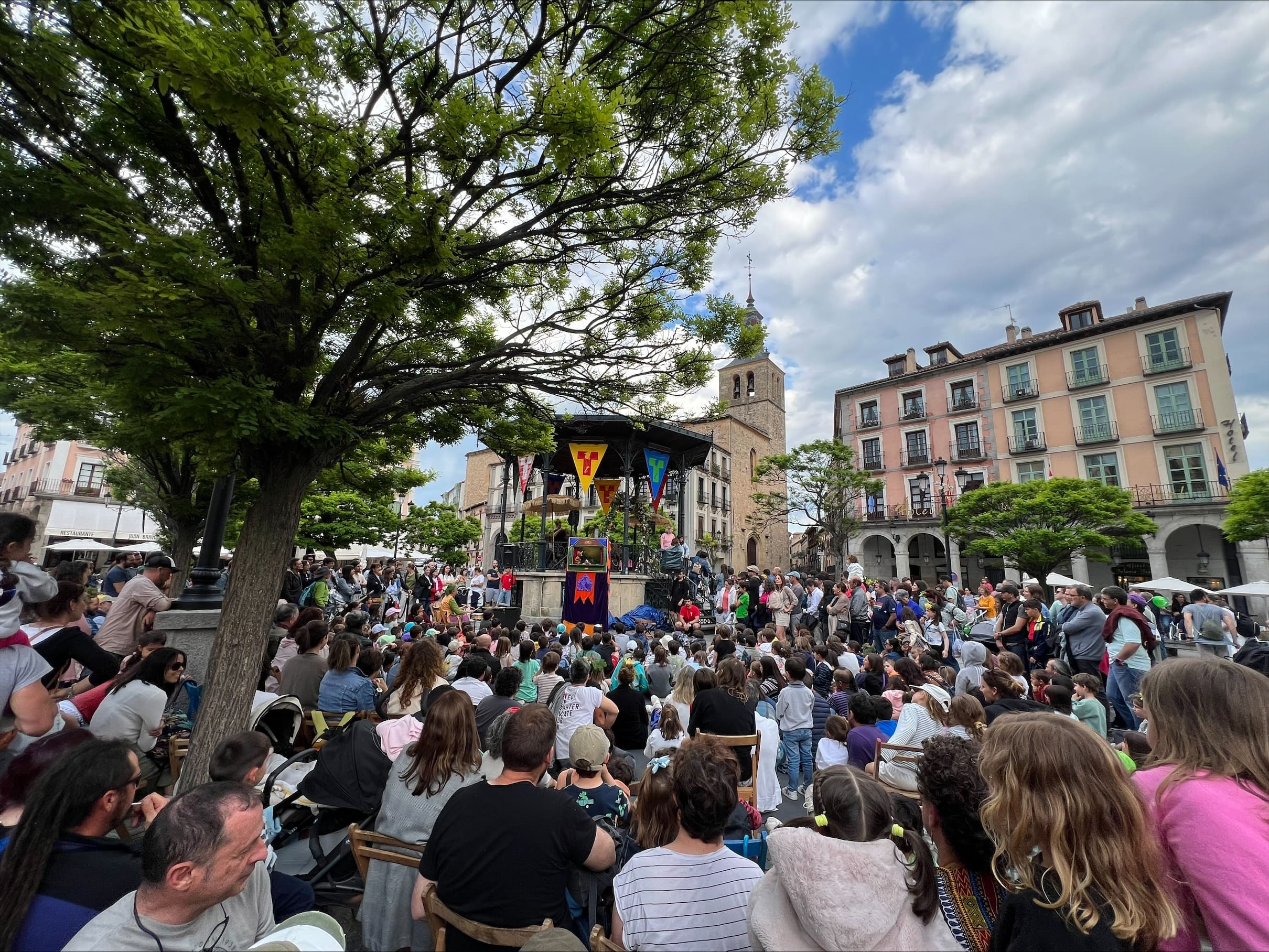 La 38 edición de Titirimundi en la Plaza Mayor