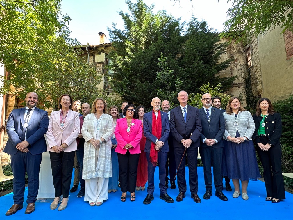 homenaje a la trayectoria y el vínculo con Segovia del artista Carlos León Escudero