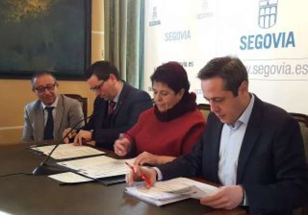 2018-02-08 firma convenio con el Parque Científico UVa (1)