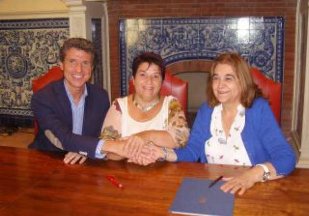 2018-08-10 firma convenio con Cáritas Diocesana para la atención a transeúntes