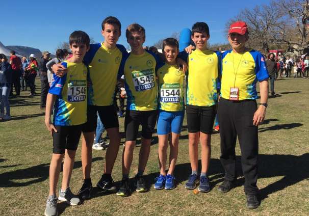 Equipo Sporting Segovia y entrenador Víctor López