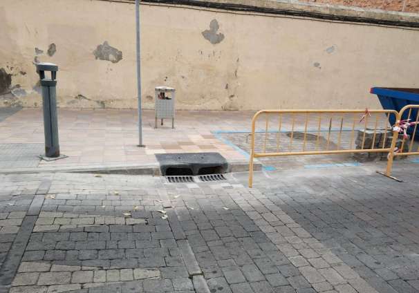 2020-12-01 Imbornales plaza Somorrostro