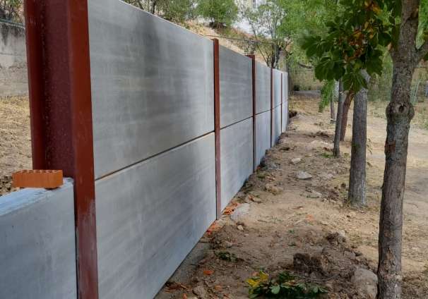 Obras en el patio del Colegio CEIP Carlos de Lecea