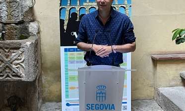 2022-07-04 Miguel Merino presenta Conoce Segovia Verano Museo Rodera Roble