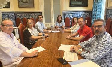 Reunión de la alcaldesa de Segovia con Mancomunidad Atalaya y Mujer Muerta
