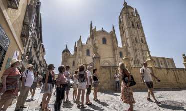 Turistas Visita Guiada Patrimonio Humanidad
