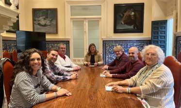 Reunión sindicatos para manifestación 'Defendamos la democracia' domingo 27 noviembre
