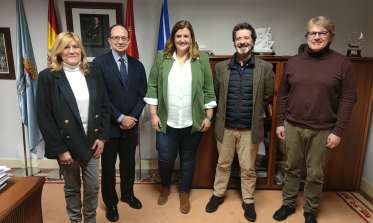 Reunión de la alcaldesa con el equipo directivo de IE University