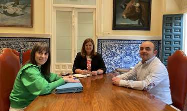 Reunión de la alcaldesa con Segovia sin Gluten