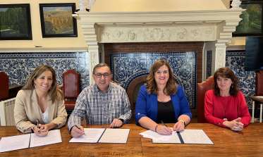 Firma Convenio Cáritas