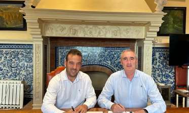 Firma acuerdo Aluminios Luis Miguel Fundación JB