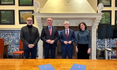 Firma del Convenio de Colaboración con la Fundación Juan de Borbón y la Caixa