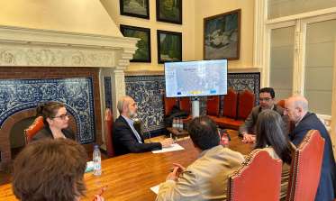 Reunión comerciantes sobre fondos europeos