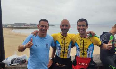 Otra vez, el segundo sábado del mes de junio, se celebraba en Zarautz la fiesta de la comarca, y del triatlón.