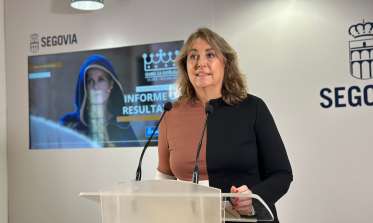 May Escobar presenta el informe de resultados de la Proclamación de Isabel I