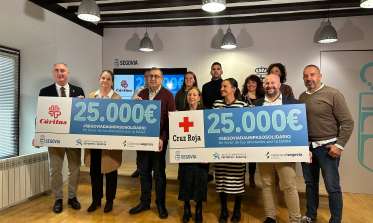 Entrega recaudación solidaria.