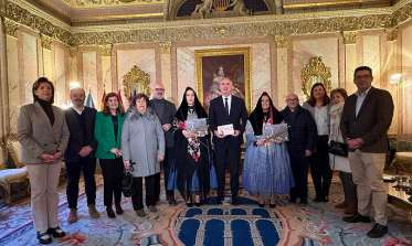 Entrega batón de mando alcaldesas