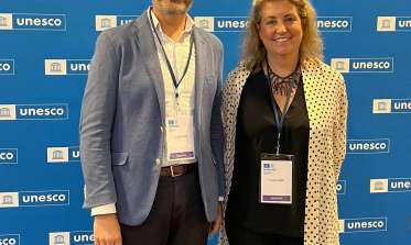 May Escobar y José Manuel Velasco Unesco Paris