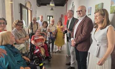 La Casa de la Lectura acoge la exposición “Arte Frater”, un homenaje al talento y la superación