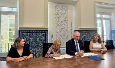 Firma convenio Ayuntamiento-AFA