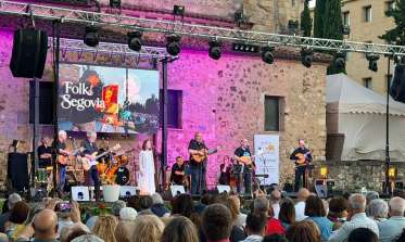 Multitudinario y emotivo homenaje a Luis Martín para abrir Folk Segovia 2026