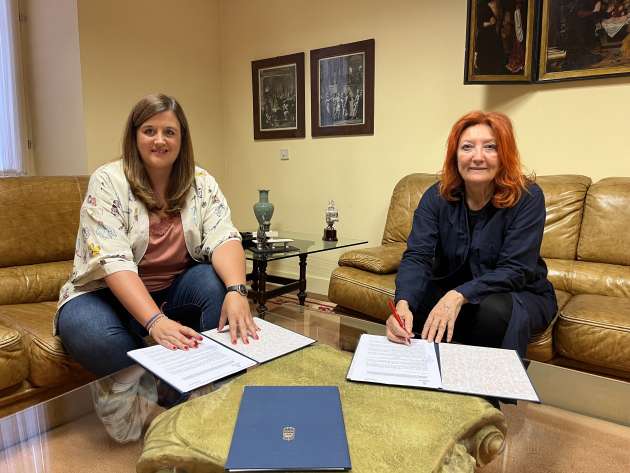 2022-06-28 Firma convenio Hay Festival 2022