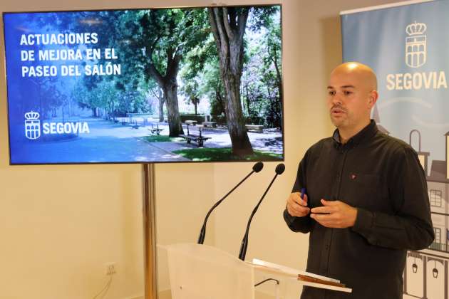 Ángel Galindo presenta el Plan de mejoras Paseo del Salón. 