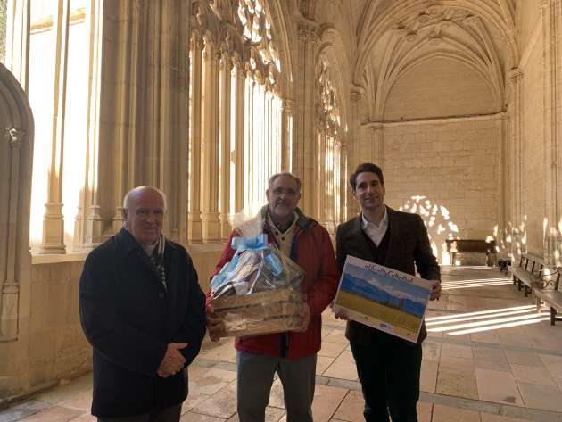 Entrega de premio a la Fotografía ganadora del concurso i love my cathedral