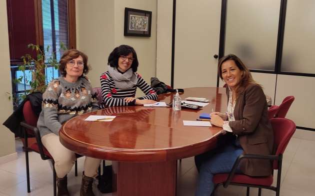 Reunión de Ana Peñalosa con el colectivo de celiaquía