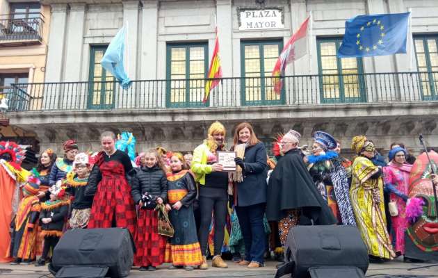 Concurso coplas el Domingo de Piñata