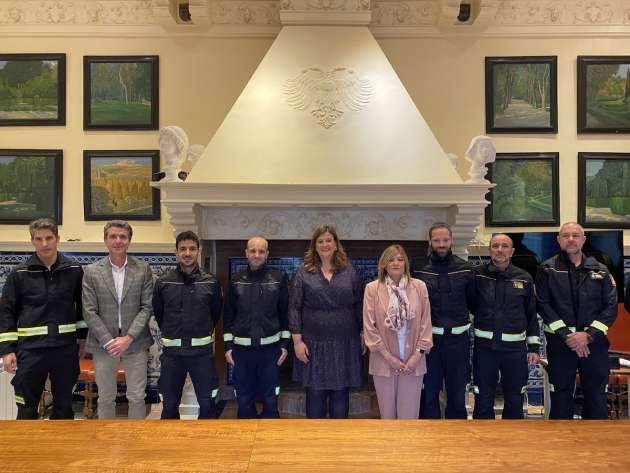 Toma posesión bomberos y cabo