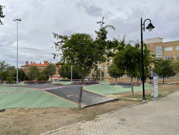 Pista pump track