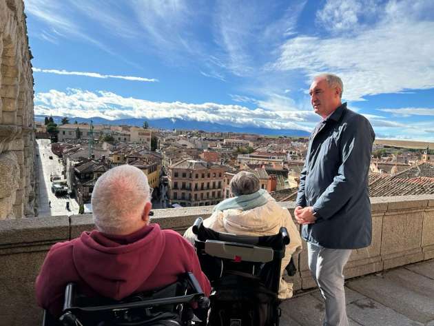 Obras en el mirador del Postigo 
