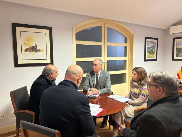 Artesanos ceramistas José Mazarías, Raquel Alonso, Juan Carlos Monroy, Jesús de la Cruz, Emilio Carrasco