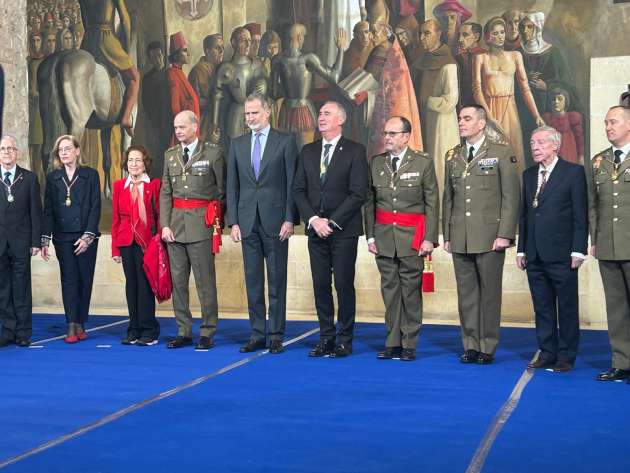 Felipe VI recibe a los representantes de la Corporación