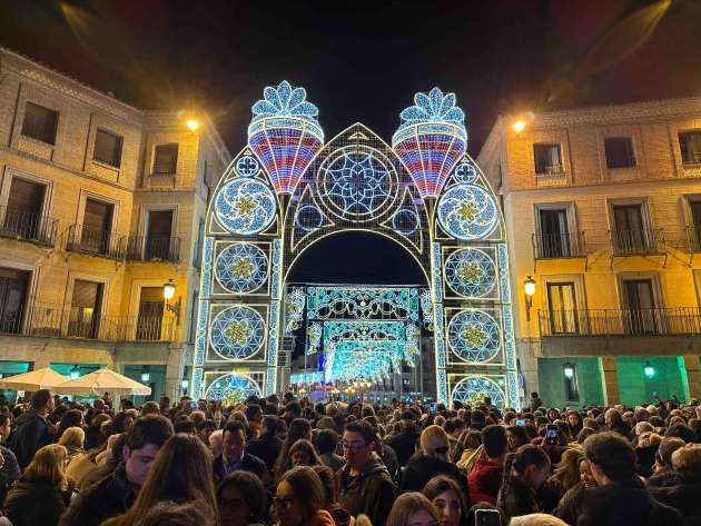 La Navidad “ilumina” Segovia