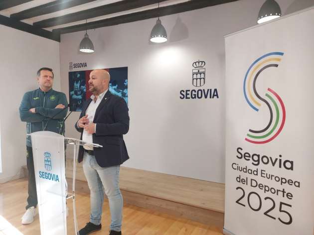 Jesús Velasco ha presentado este encuentro clasificatorio para el campeonato de Europade 2026 junto al concejal de Deportes, Jesús Garrido