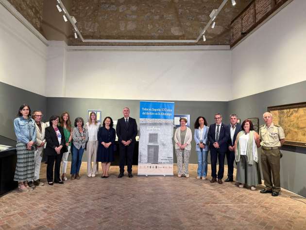 Exposición del  Archivo municipal en la Alhóndiga