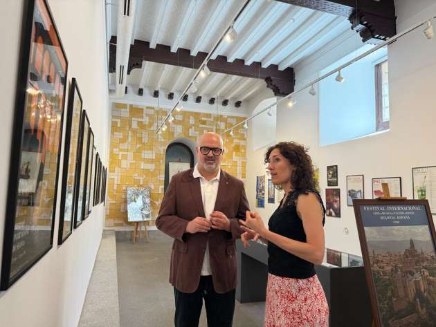 La Casa de la Lectura acoge la exposición “MUSEG, 50 años en escena”