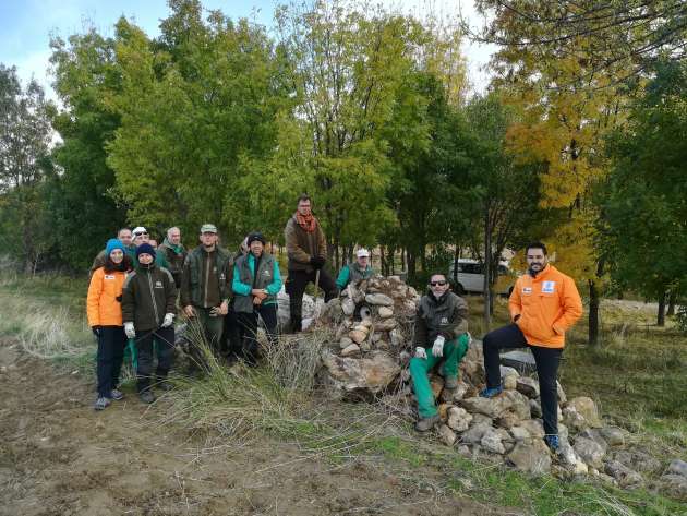 Segovia Educa en Verde ayudando al mochuelo